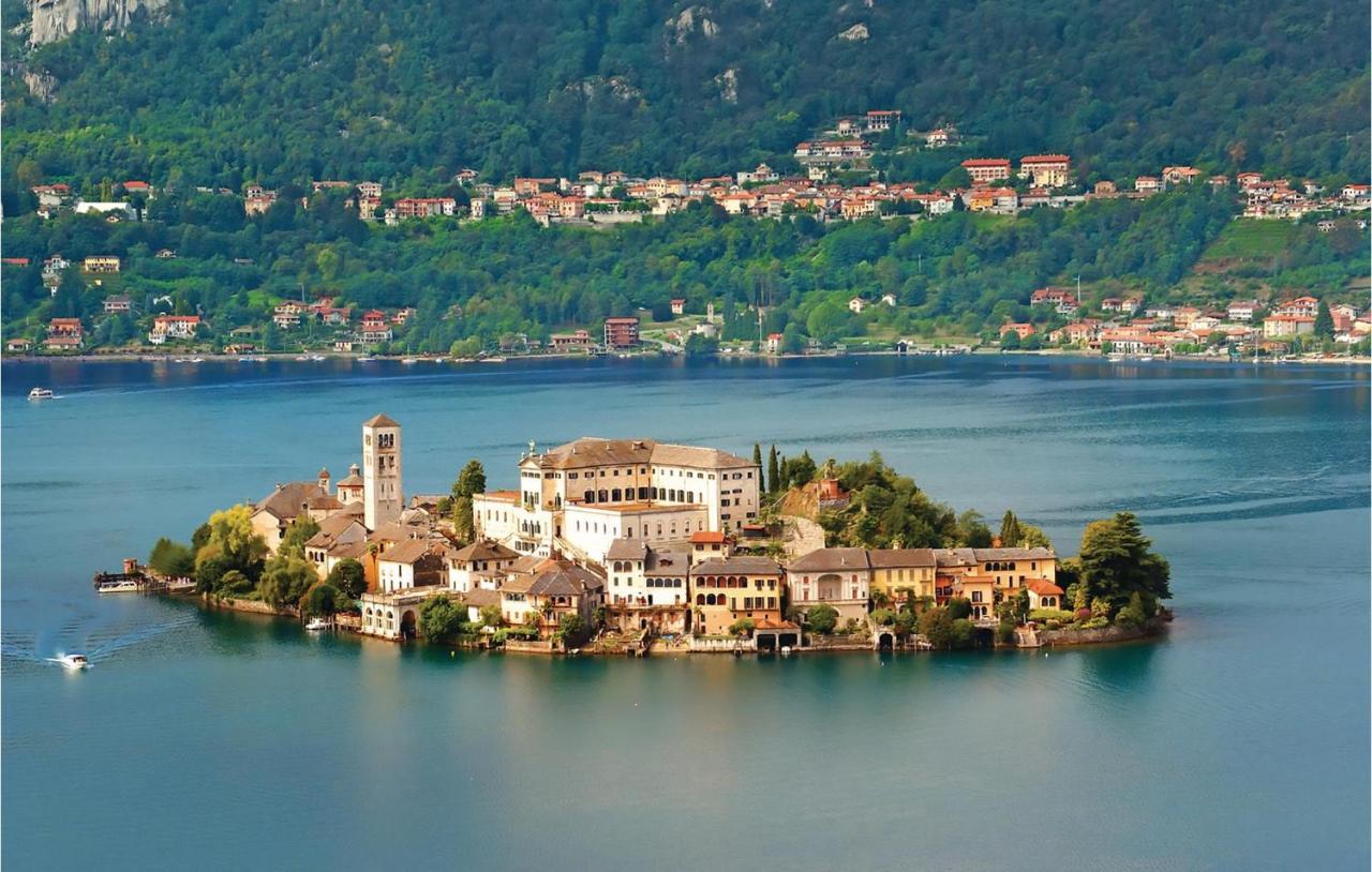 Casa Cinzia Lägenhet Baveno Exteriör bild
